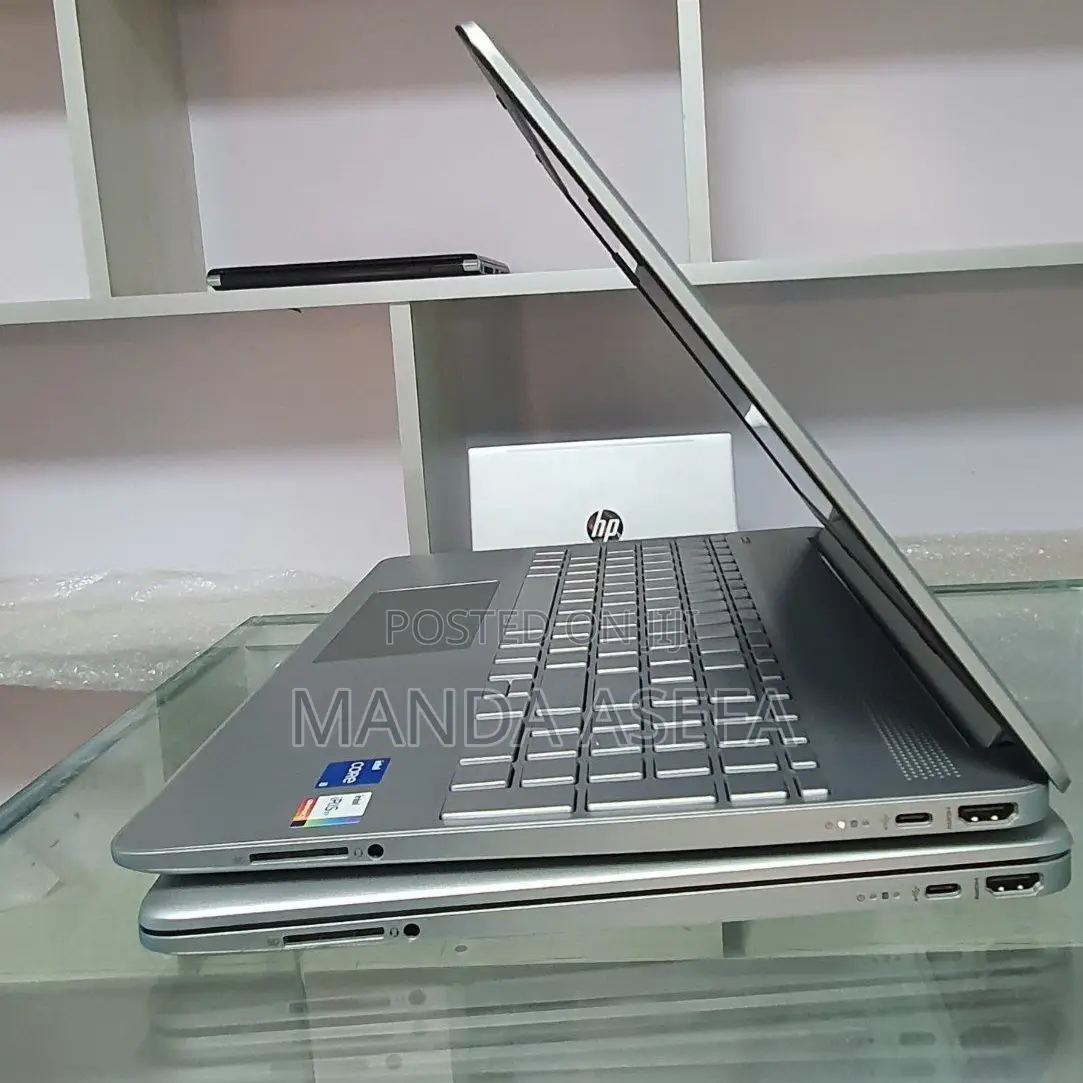 New Laptop HP Stream Notebook 16GB Intel Core I5 SSD 512GB