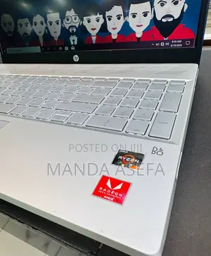 New Laptop HP Pavilion 15 8GB AMD Ryzen 3 HDD+SSD 128GB