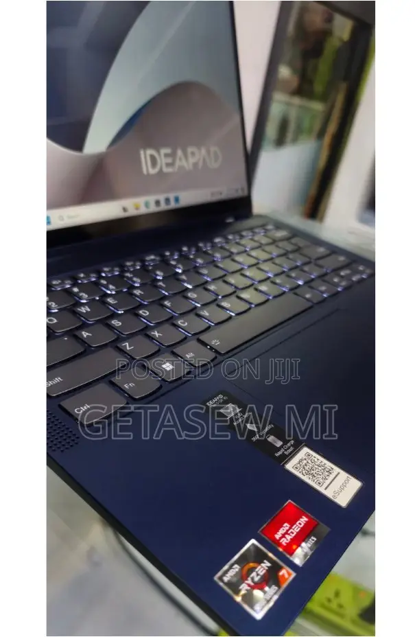 New Laptop Lenovo Flex 5 16GB Intel Core I7 SSD 512GB