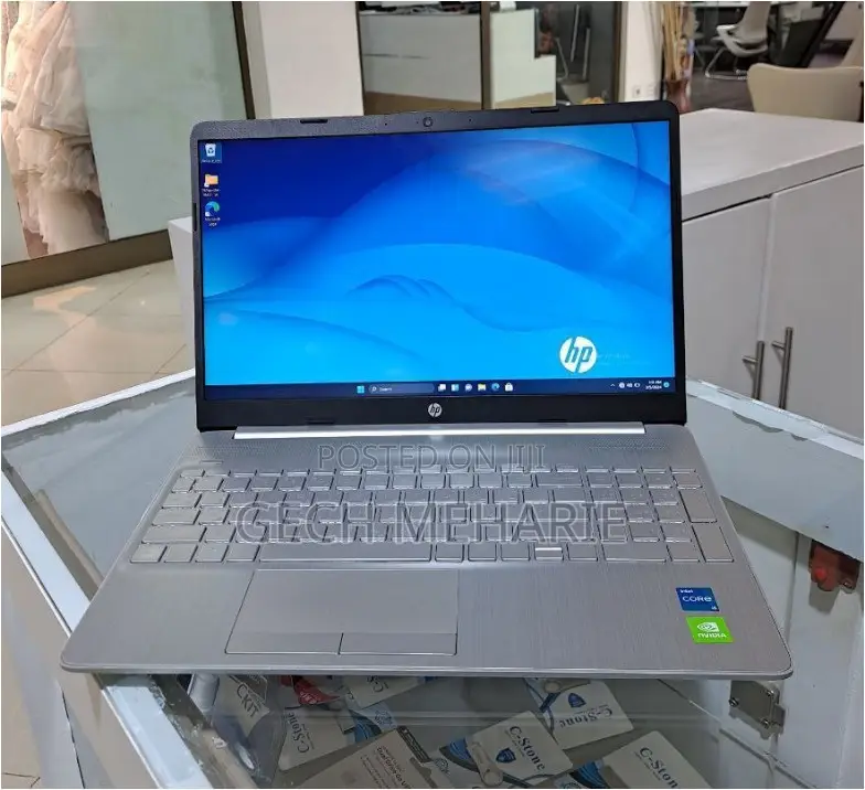 New Laptop HP Stream Notebook 16GB Intel Core I7 SSD 512GB