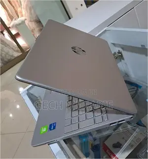 New Laptop HP Stream Notebook 16GB Intel Core I7 SSD 512GB