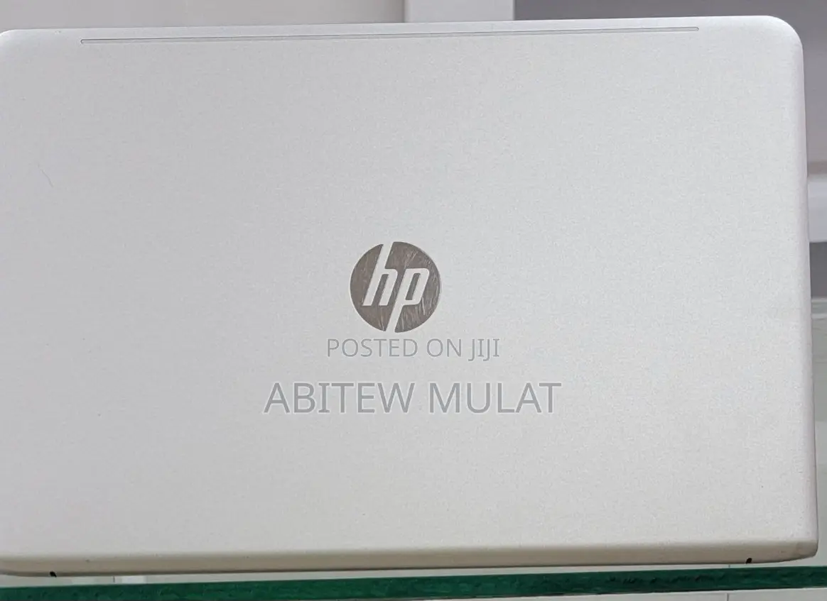 New Laptop HP Envy 15 8GB Intel Core I5 HDD+SSD 500GB