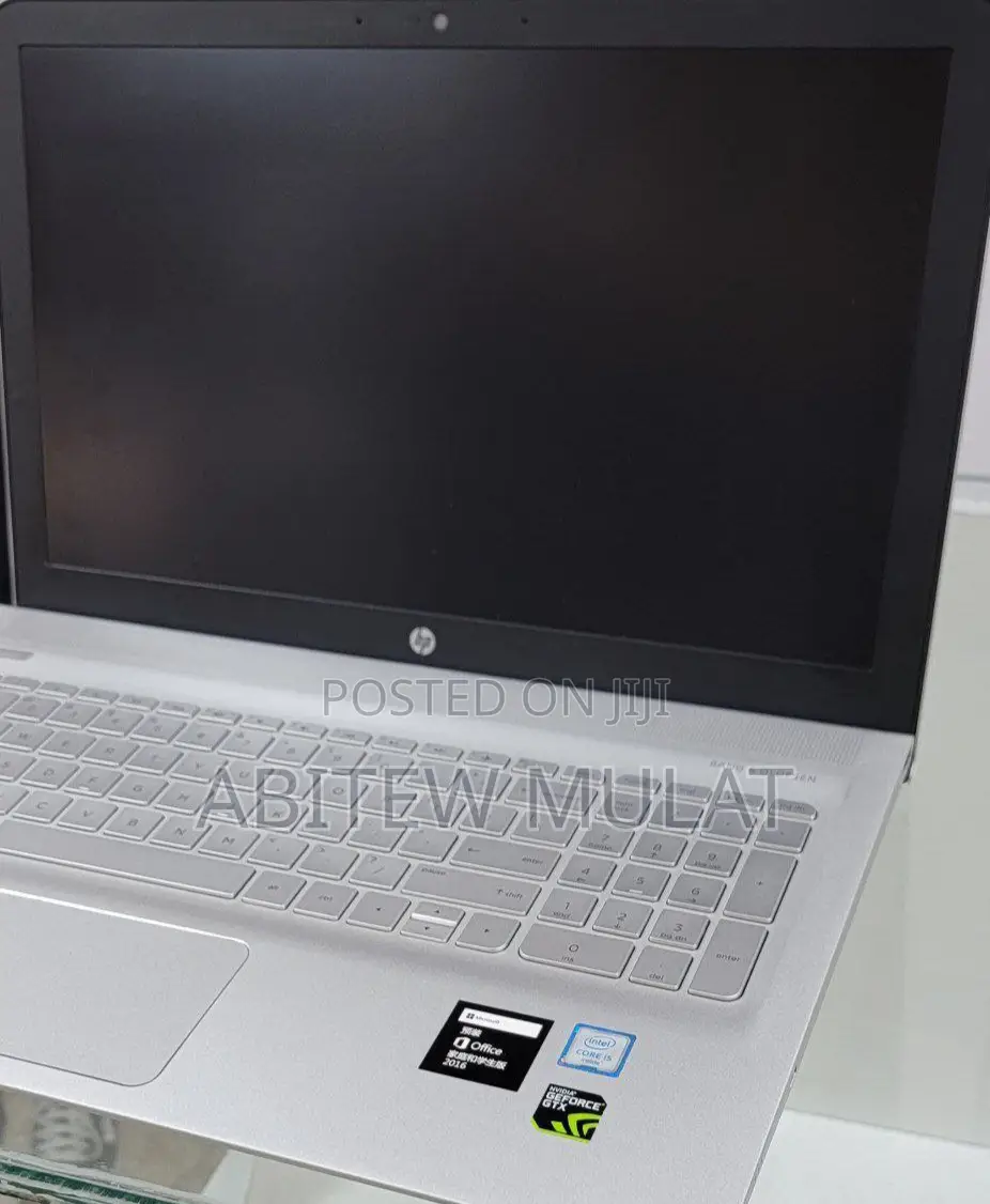 New Laptop HP Envy 15 8GB Intel Core I5 HDD+SSD 500GB