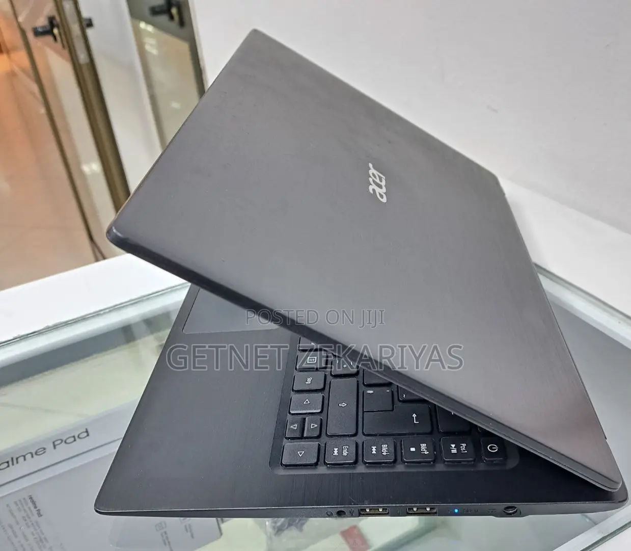 New Laptop Acer Aspire 1 A114-32 4GB Intel Core 2 Quad SSD 72GB