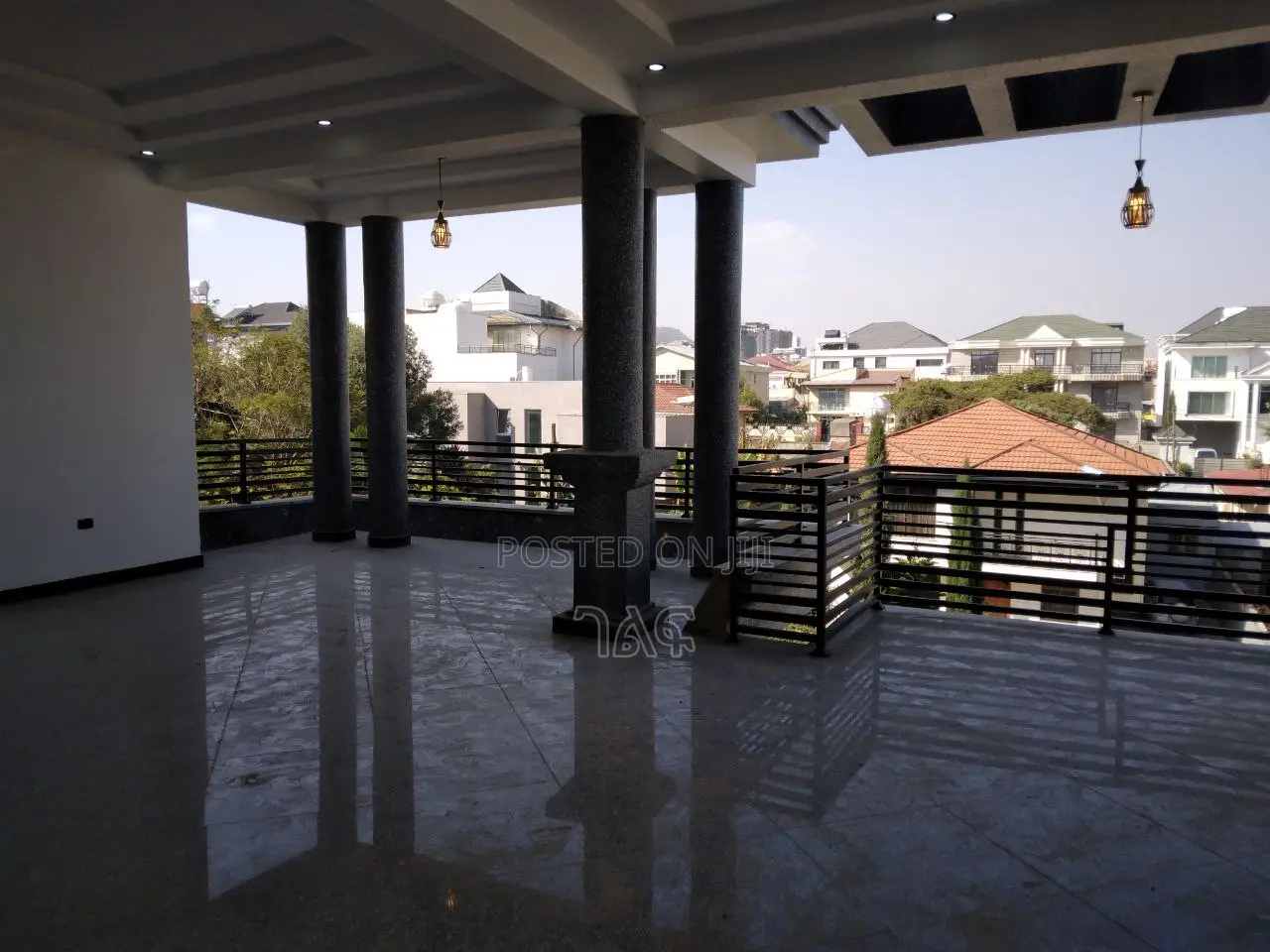 9bdrm House in አያት ኮምፓውንድ በግል የተሰራ, Bole for sale