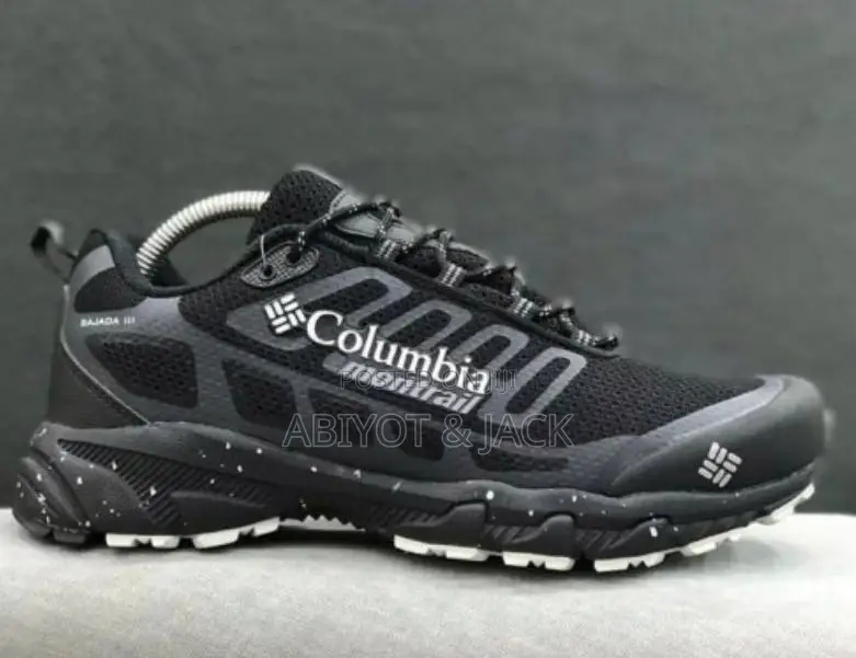 Columbia Montrial Hiking Comfort Shoe