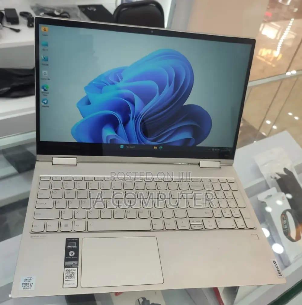 New Laptop Lenovo ThinkPad Yoga 16GB Intel Core I5 SSD 512GB