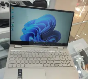 New Laptop Lenovo ThinkPad Yoga 16GB Intel Core I5 SSD 512GB