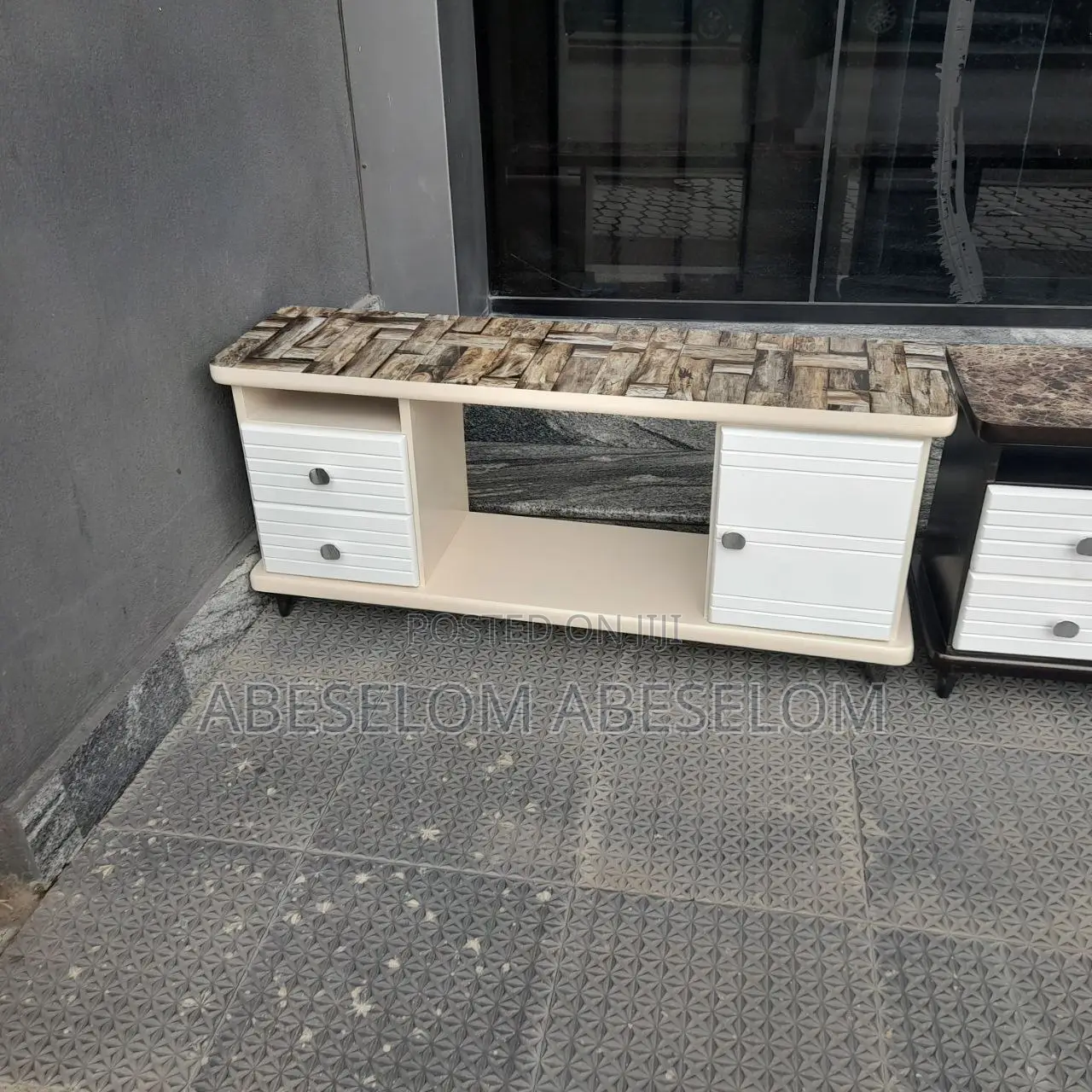 1,20 Cm ቲቪ እስታንድ