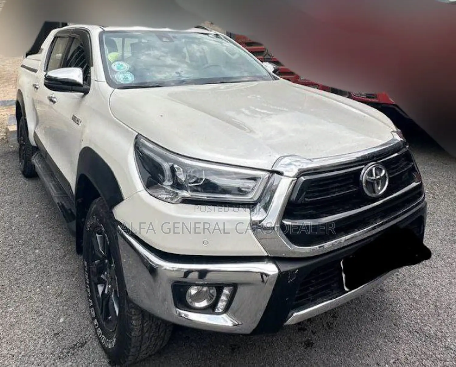 Toyota Hilux 2020 White