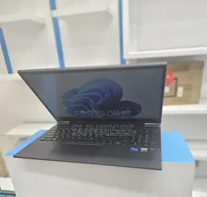 New Laptop HP Victus 16 16GB Intel Core I7 SSD 512GB