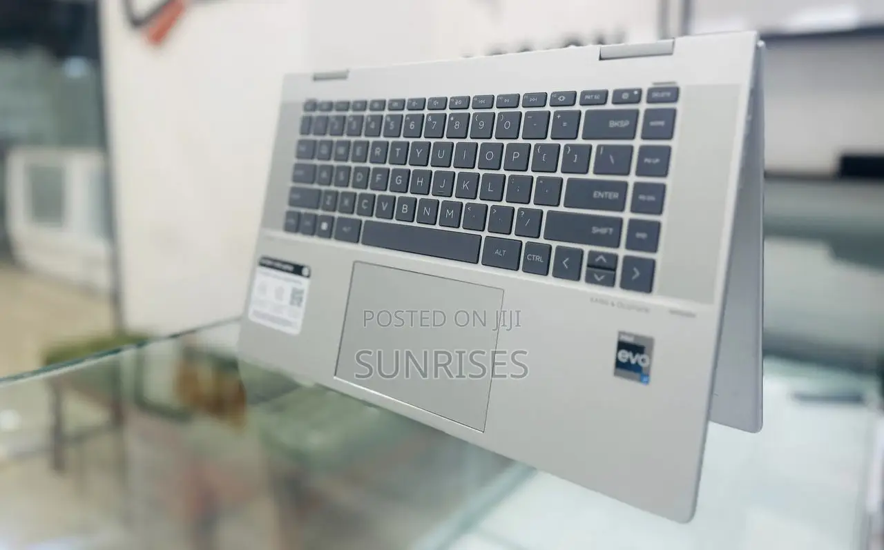 New Laptop HP Envy X360 16GB Intel Core I7 SSD 512GB