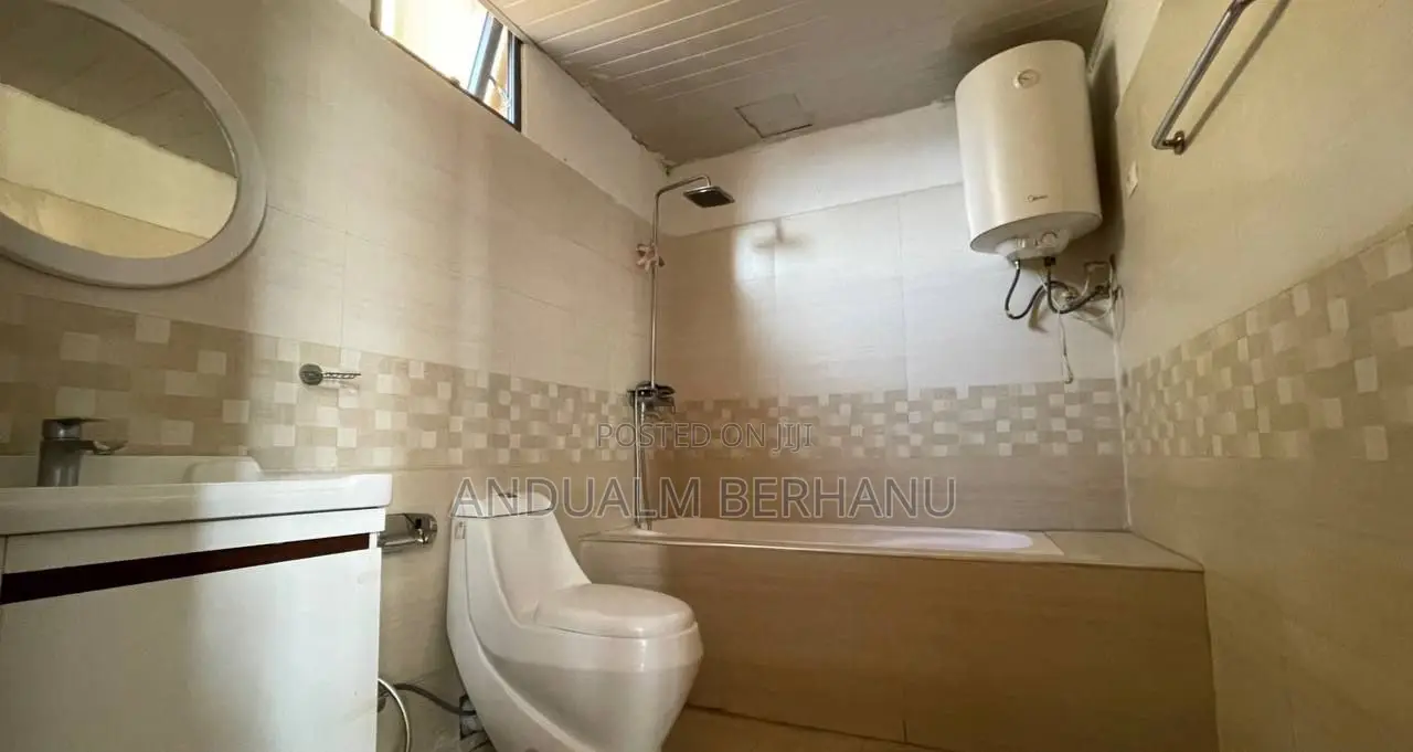 3bdrm Apartment in Bole for sale