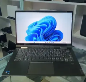 Photo - New Laptop Lenovo ThinkPad Yoga 12GB Intel Core I7 SSD 512GB