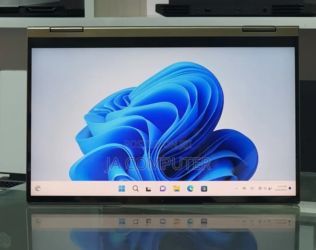 New Laptop Lenovo ThinkPad Yoga 12GB Intel Core I7 SSD 512GB