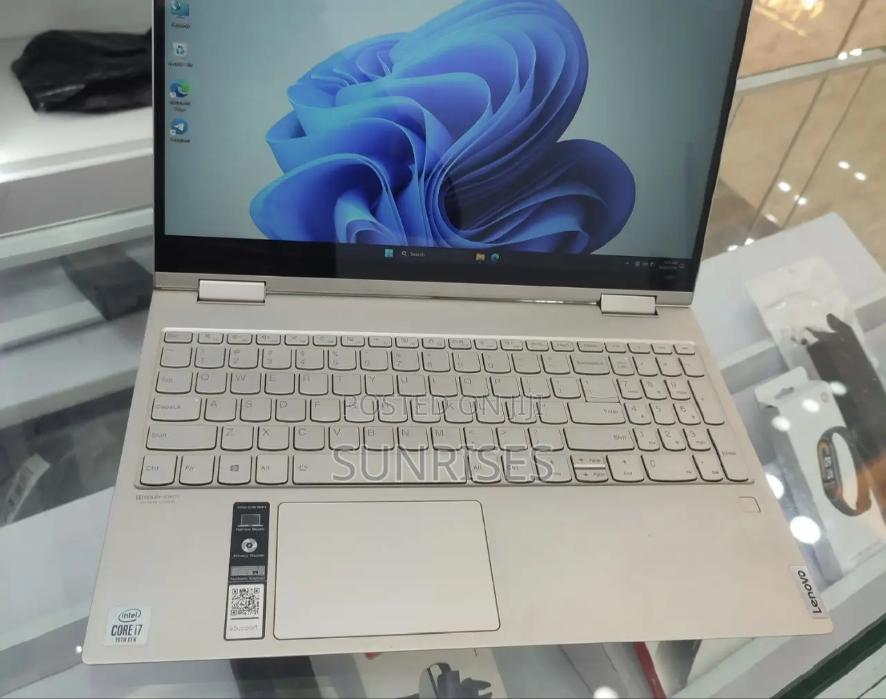 New Laptop Lenovo Yoga C930 12GB Intel Core I7 SSD 512GB