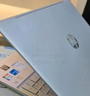 New Laptop HP Pavilion 15 8GB Intel Core I5 SSD 512GB