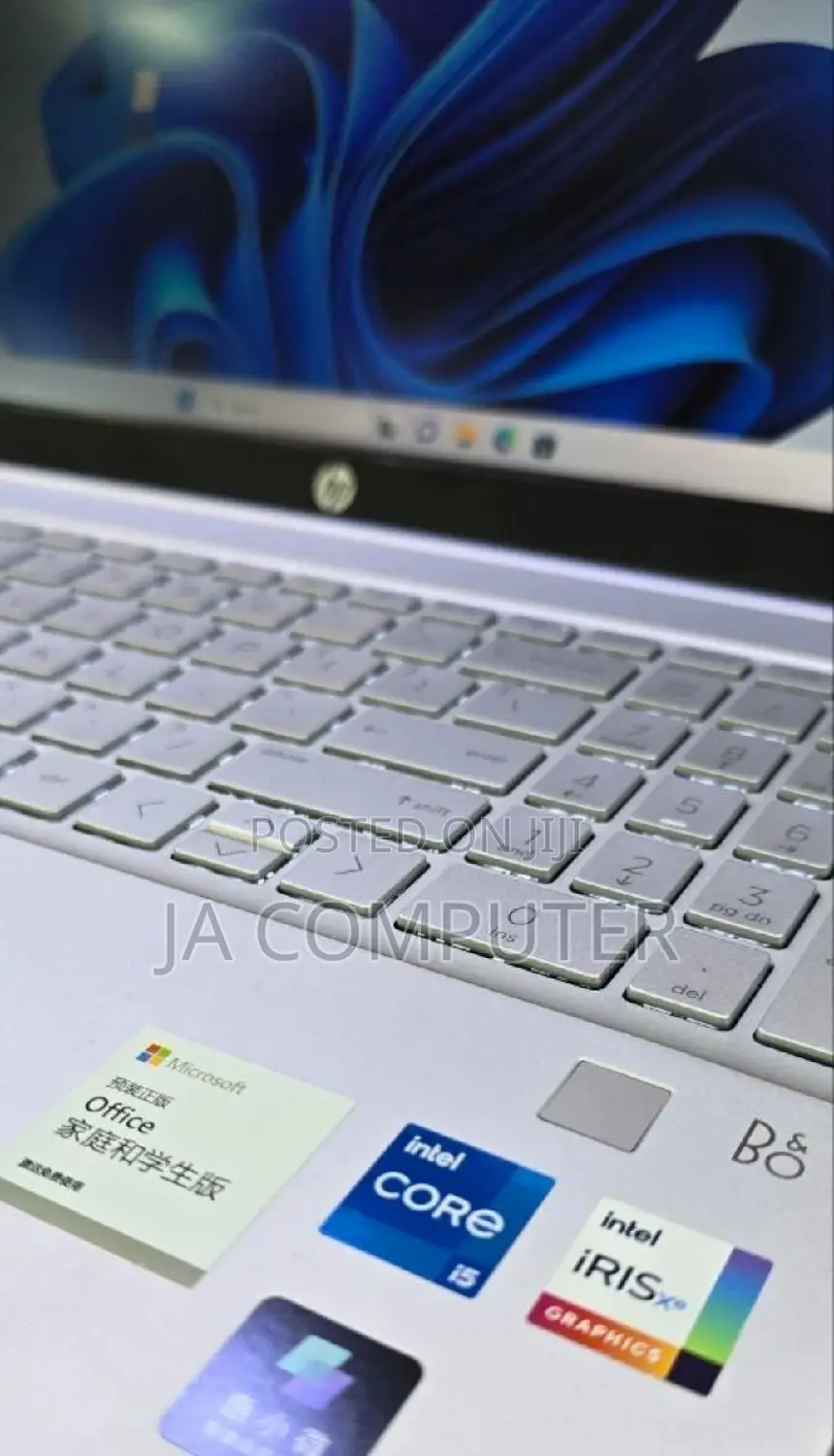 New Laptop HP Pavilion 15 8GB Intel Core I5 SSD 512GB