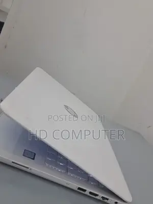 New Laptop HP Pavilion 15 8GB Intel Core I5 HDD 1T