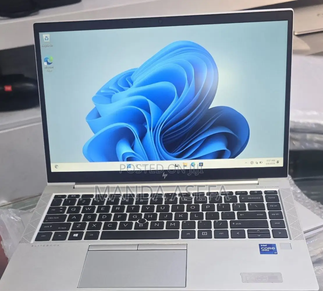 New Laptop HP EliteBook 840 G8 16GB Intel Core I7 SSD 512GB