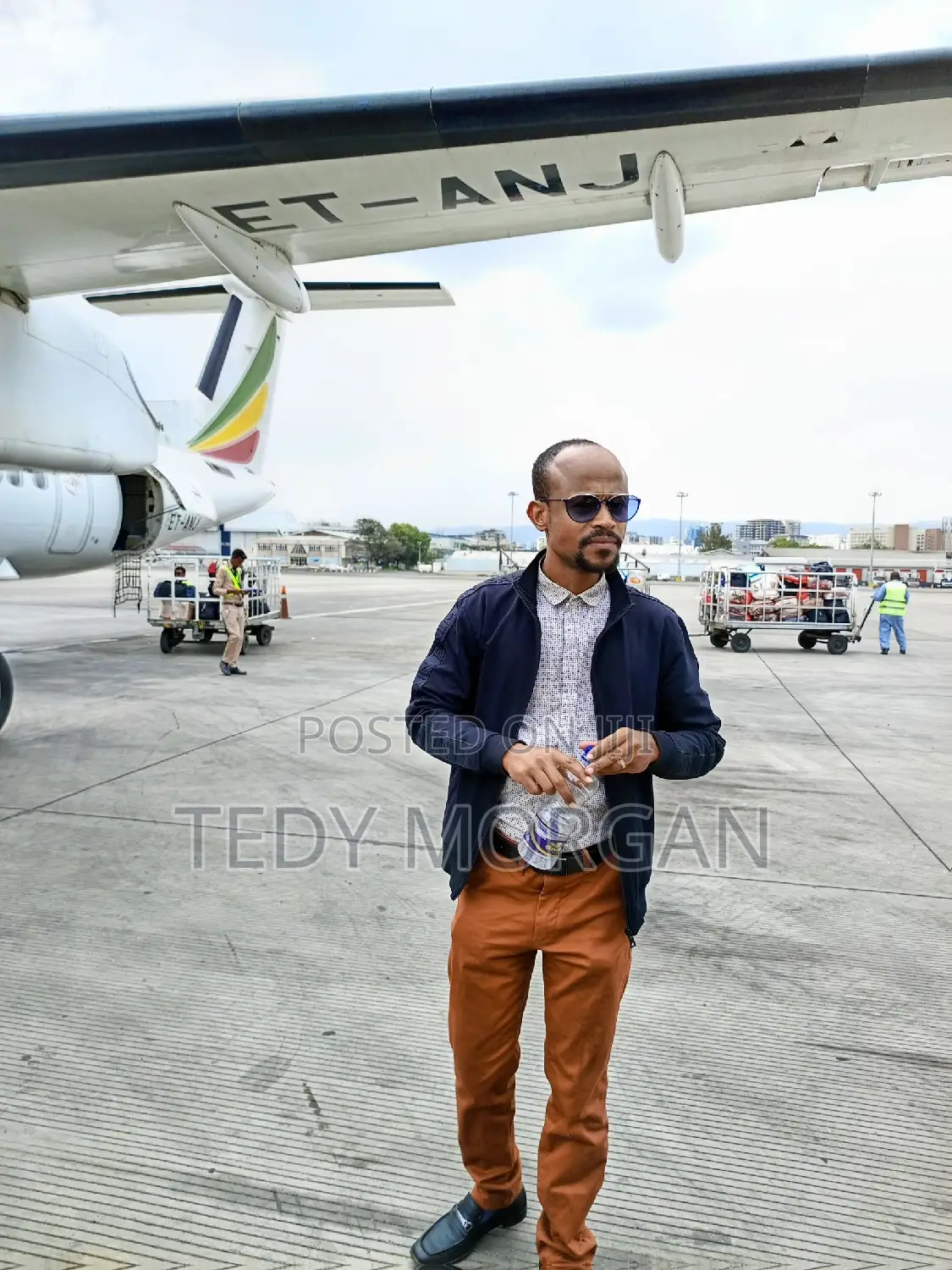 Senior Laboratory Technologist