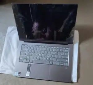 New Laptop Lenovo Yoga C930 16GB Intel Core I7 SSD 512GB