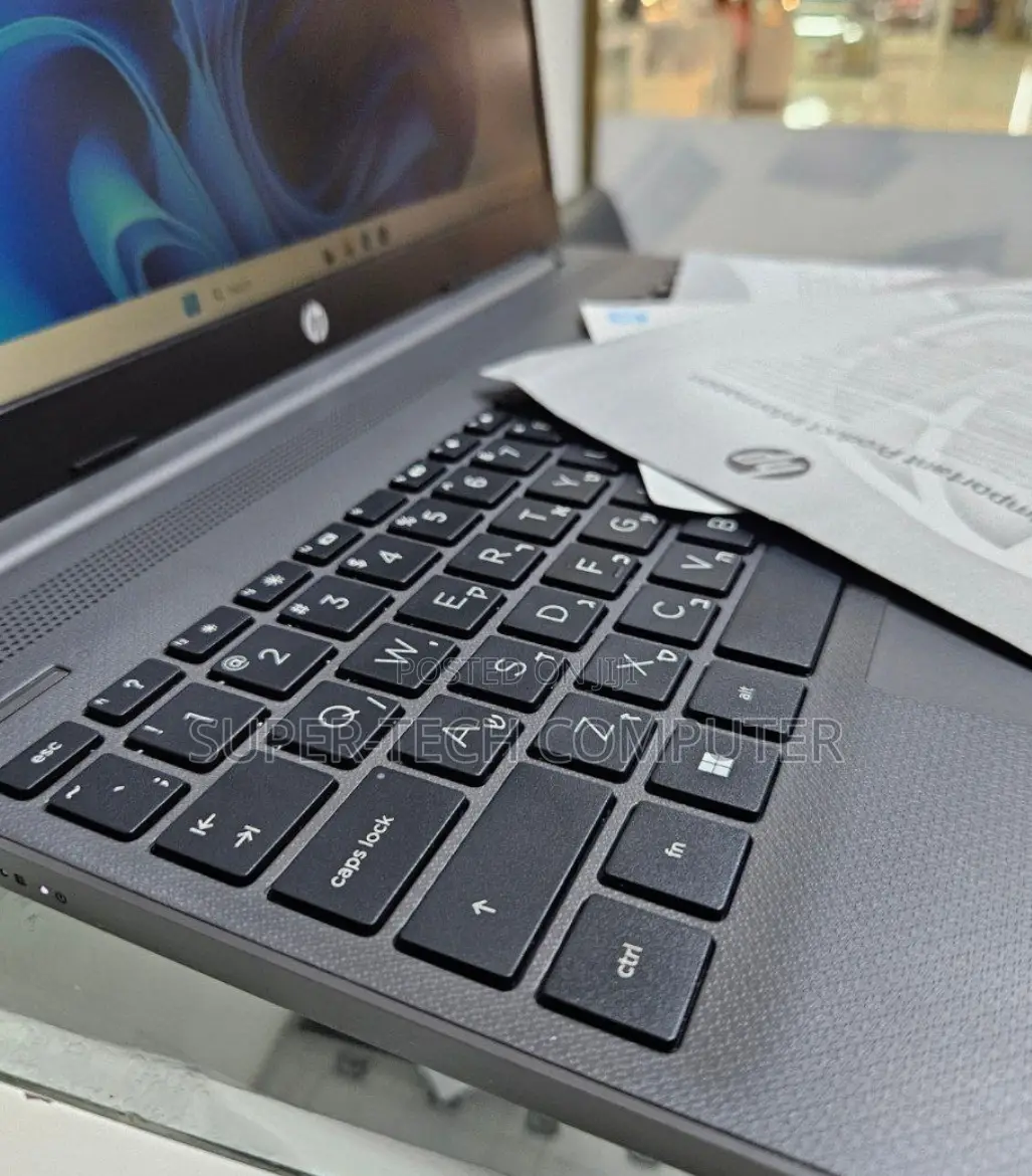 New Laptop HP Stream Notebook 8GB AMD Ryzen 5 SSD 256GB