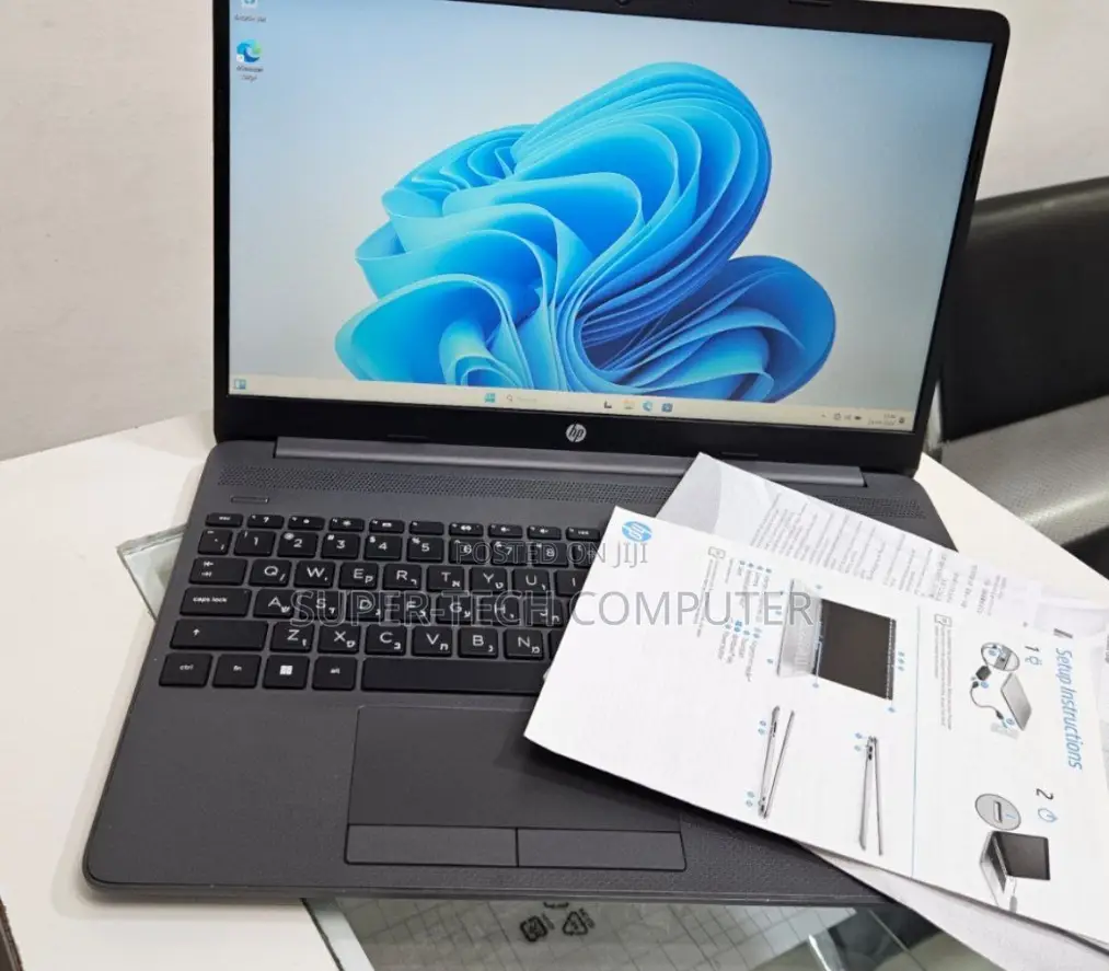 New Laptop HP Stream Notebook 8GB AMD Ryzen 5 SSD 256GB