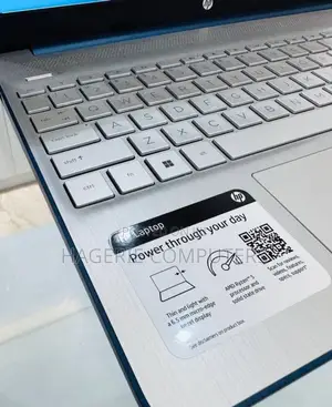 New Laptop HP Stream Notebook 8GB AMD Ryzen 5 SSD 256GB