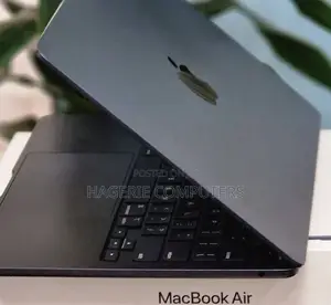 Photo - New Laptop Apple MacBook Air 2023 M2 8GB Apple M2 SSD 256GB