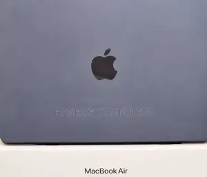 New Laptop Apple MacBook Air 2023 M2 8GB Apple M2 SSD 256GB