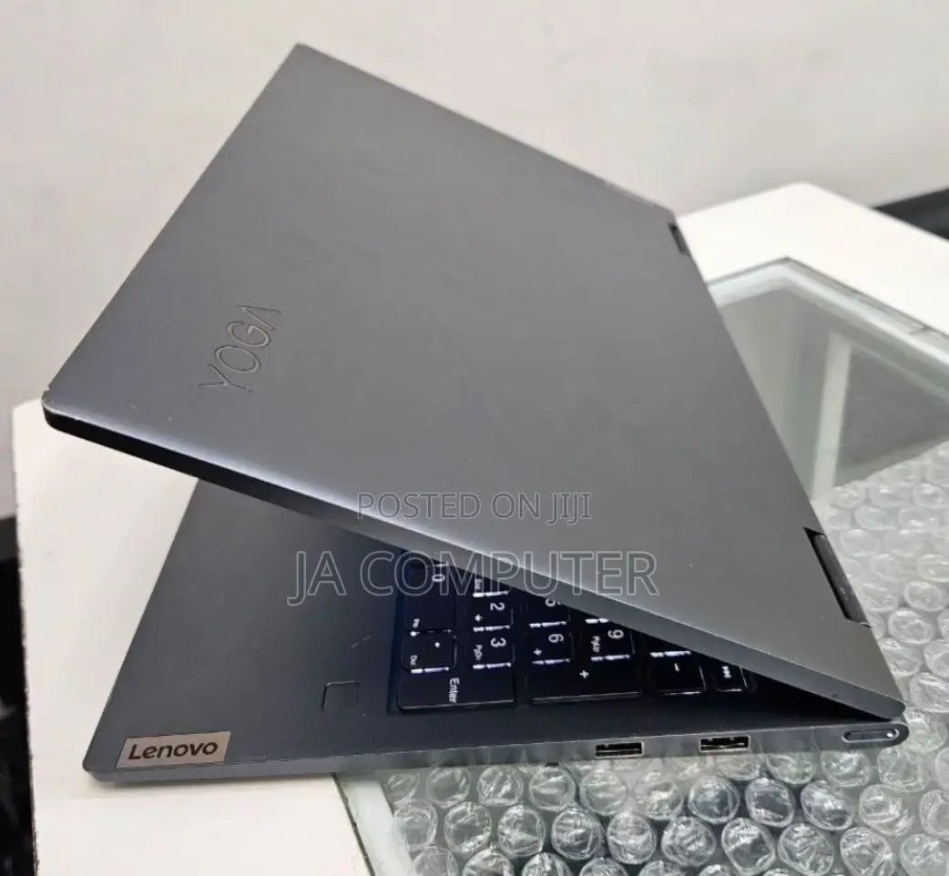 New Laptop Lenovo ThinkPad Yoga 16GB Intel Core I5 SSD 512GB