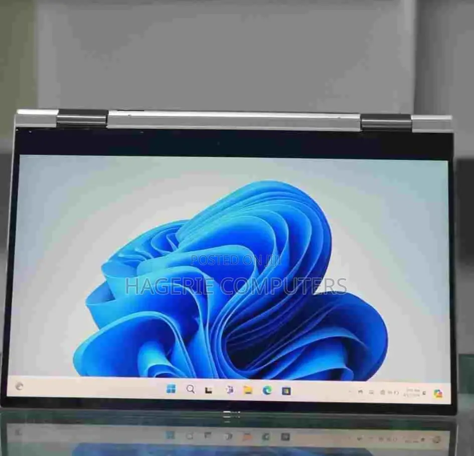 New Laptop Dell Inspiron 11 3168 16GB Intel Core I7 SSD 512GB