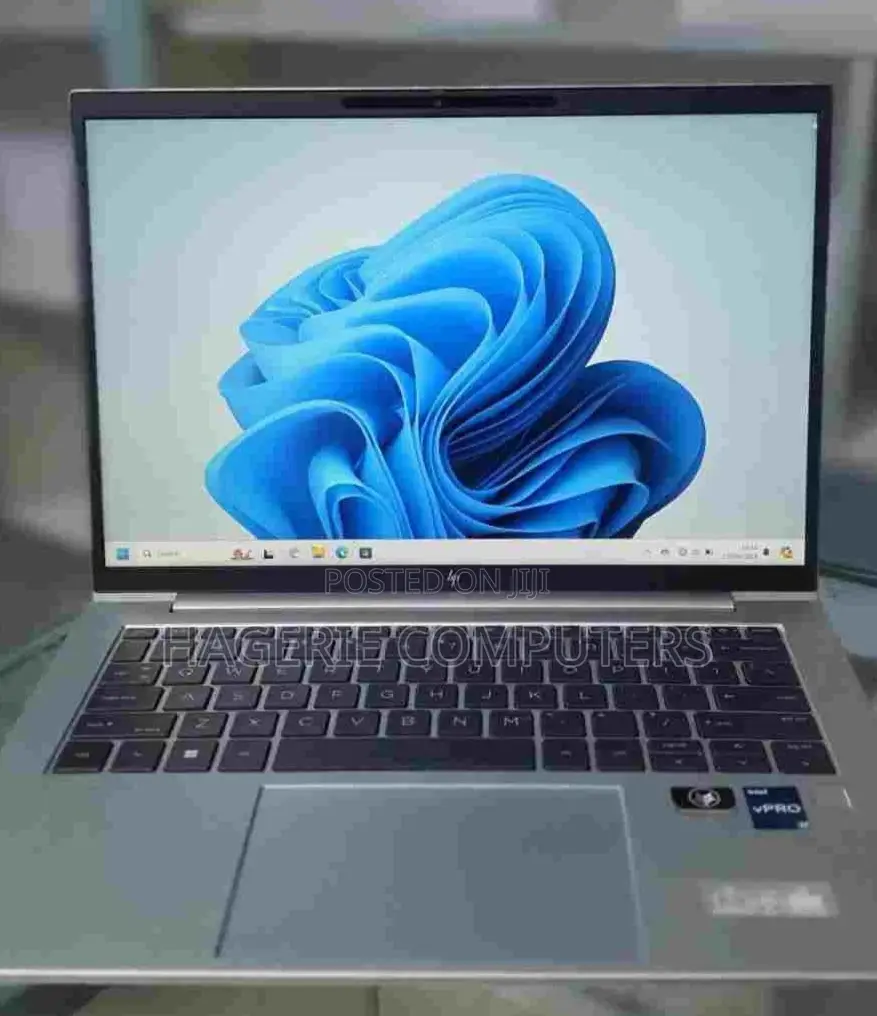 New Laptop Dell Inspiron 11 3168 16GB Intel Core I7 SSD 512GB