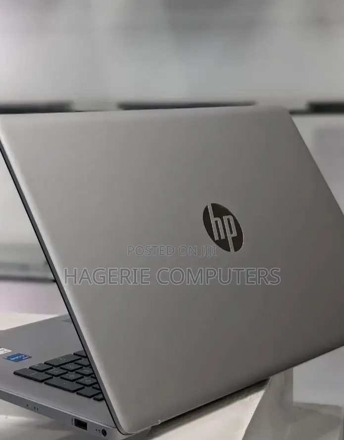 New Laptop HP 17-3000 16GB Intel Core I5 SSD 512GB