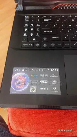 New Laptop MSI Raider GE76 12UGS 32GB Intel Core I9 SSD 2T