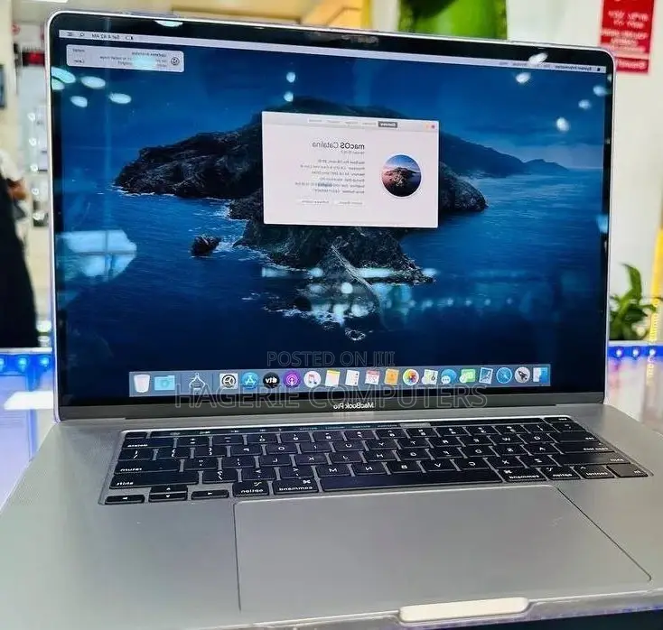 New Laptop Apple MacBook Pro 2019 16GB Intel Core i7 SSD 1T