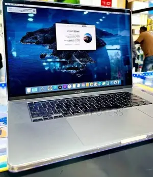 New Laptop Apple MacBook Pro 2019 16GB Intel Core i7 SSD 1T