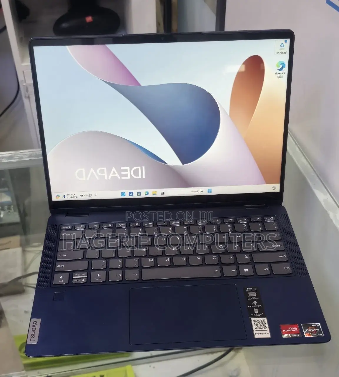 New Laptop Lenovo Flex 5 16GB AMD Ryzen 7 SSD 512GB