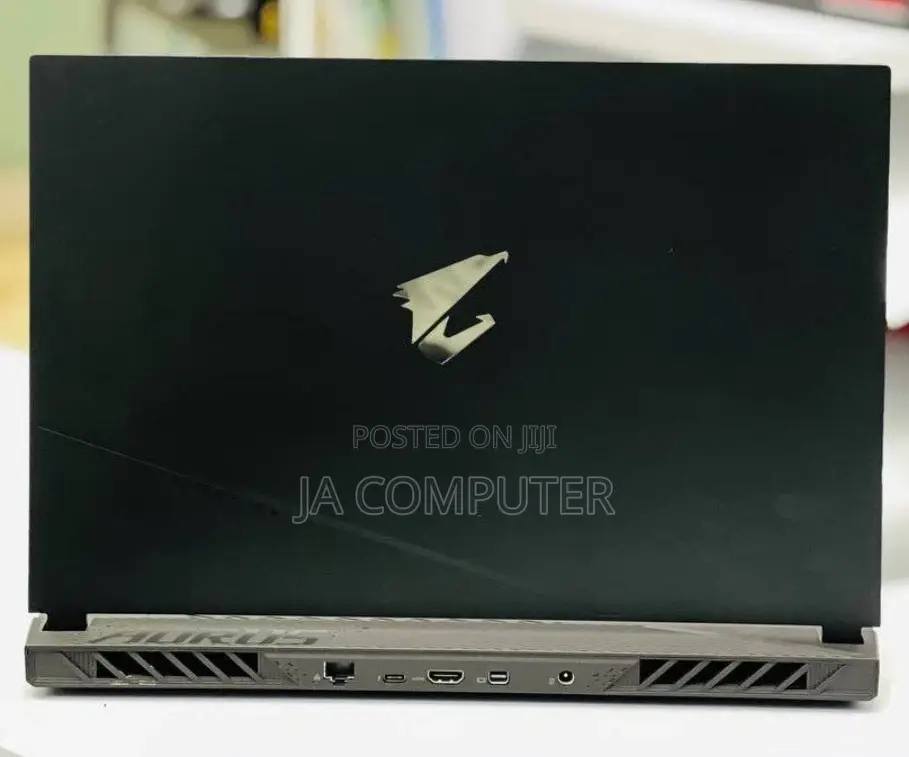 New Laptop Gigabyte AORUS 15G 16GB Intel Core I5 SSD 512GB