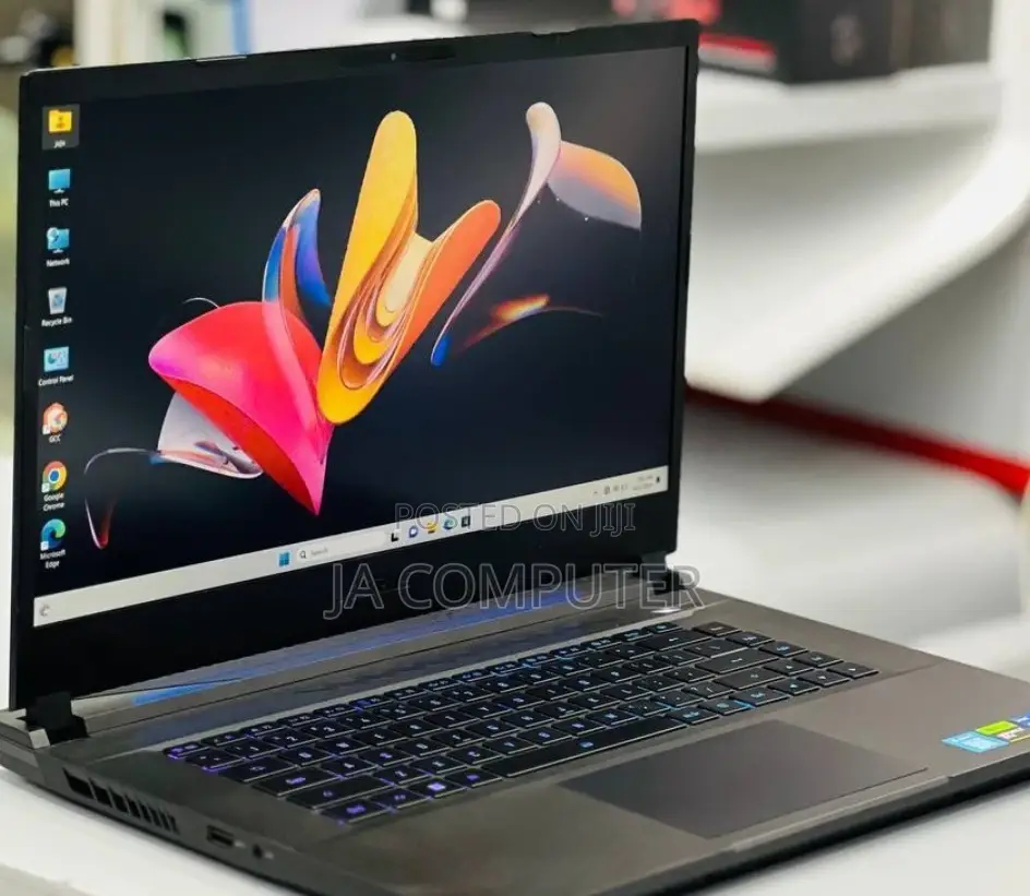 New Laptop Gigabyte AORUS 15G 16GB Intel Core I5 SSD 512GB