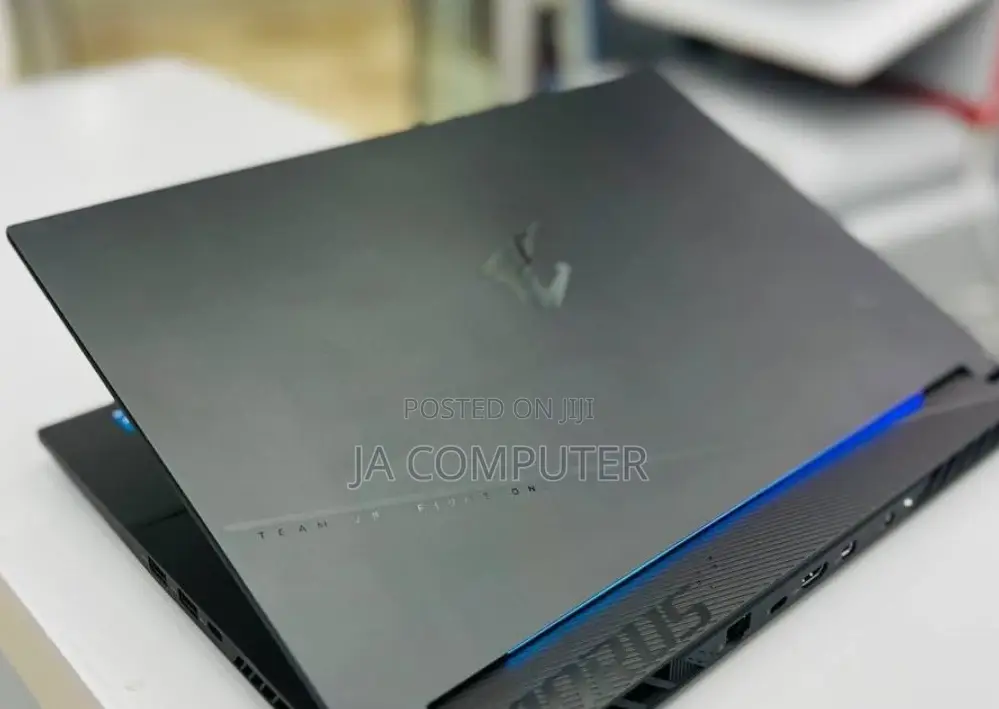 New Laptop Gigabyte AORUS 15G 16GB Intel Core I5 SSD 512GB