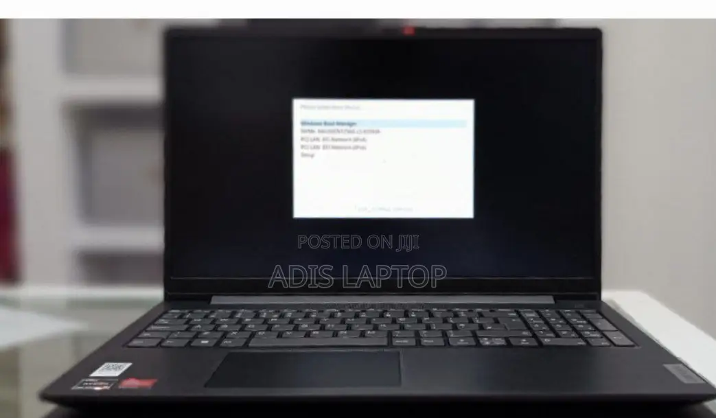 New Laptop Lenovo V15 8GB Intel Core I3 SSD 256GB