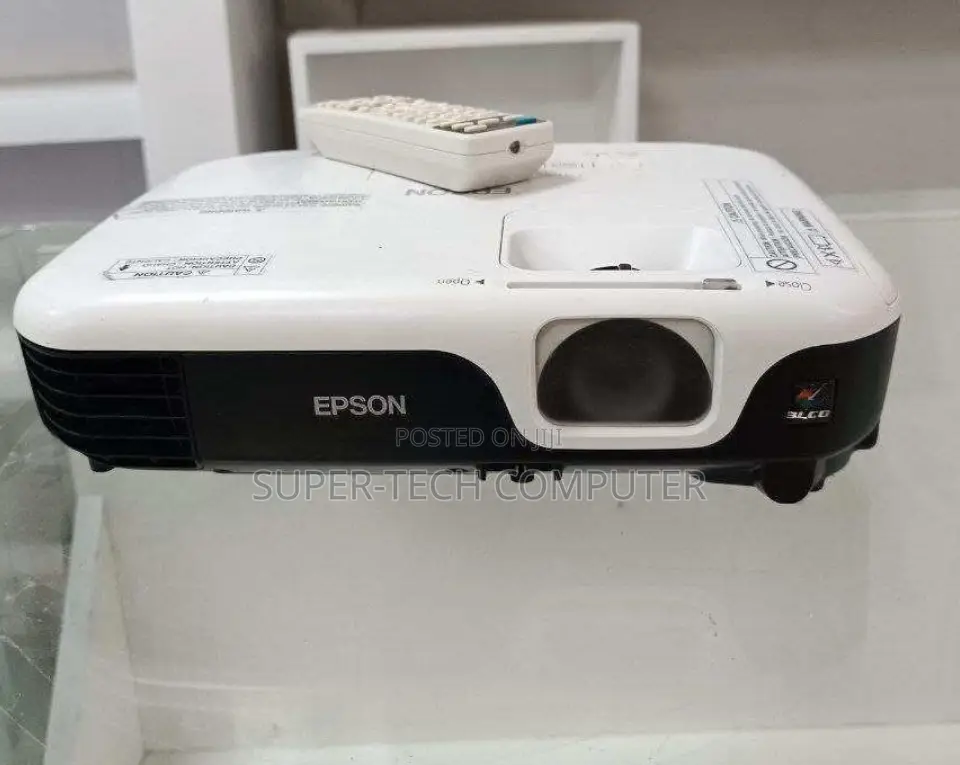 Epson VS210 Projector