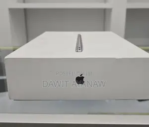 New Laptop Apple MacBook Air 2020 M1 8GB Apple M1 SSD 256GB