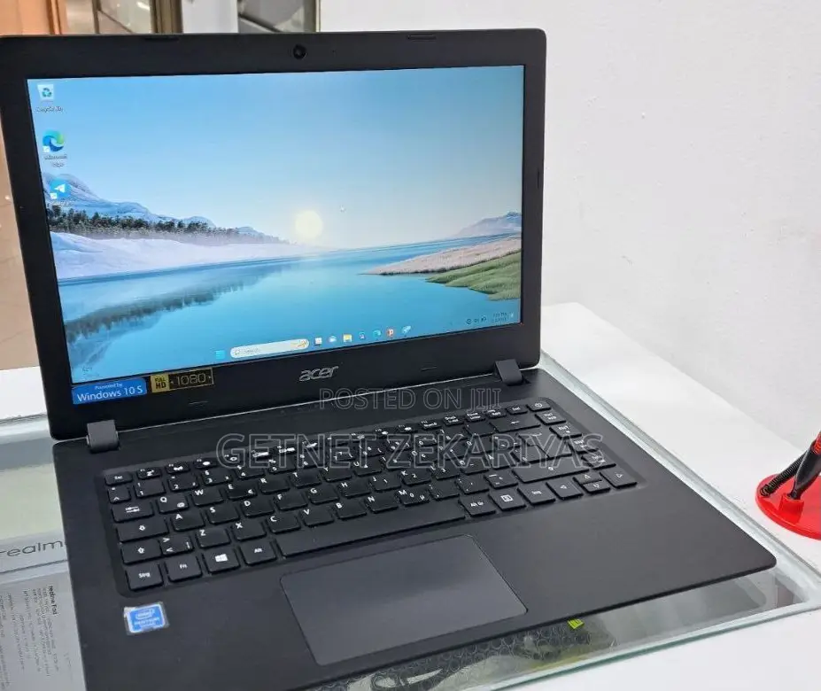 New Laptop Acer Aspire 1 A115-31 4GB Intel Core 2 Quad SSD 72GB