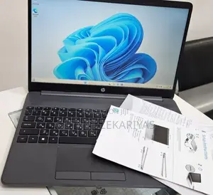 New Laptop HP Stream Notebook 8GB AMD Ryzen 5 SSD 256GB
