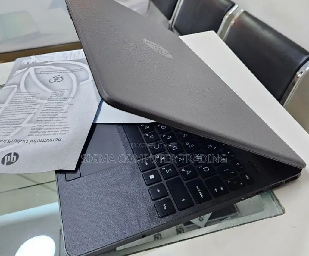 New Laptop HP Stream Notebook 8GB AMD Ryzen 5 SSD 256GB