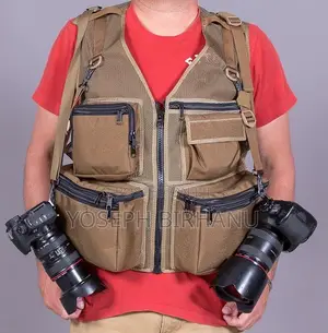 Camera Man Vest With Different Compartment