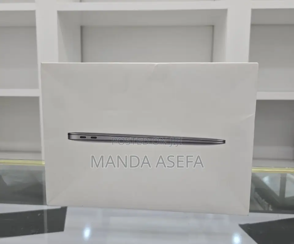 New Laptop Apple MacBook Air 8GB Apple M1 SSD 512GB